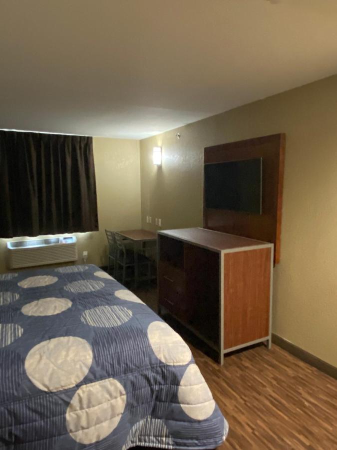 Hotel Jamaica Plaza New York Eksteriør bilde