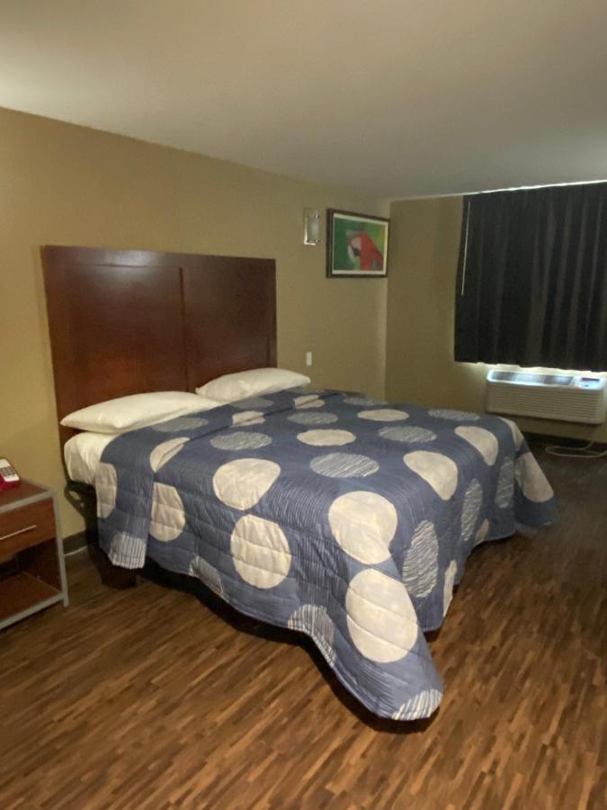 Hotel Jamaica Plaza New York Eksteriør bilde
